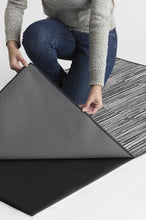 Load image into Gallery viewer, Caspian Stripe Black Rug