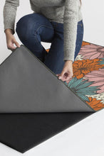 Load image into Gallery viewer, Daphne Orange Jasper Rug