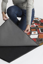 Load image into Gallery viewer, Delikesh Autumn Rug