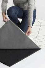 Load image into Gallery viewer, Kella Off White Rug