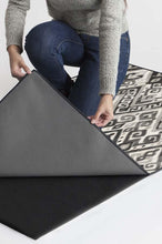 Load image into Gallery viewer, Orissa Grey Rug