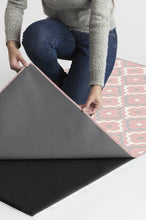 Load image into Gallery viewer, Chloe Trellis Pink Rug
