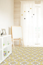 Load image into Gallery viewer, Chloe Trellis Yellow Rug
