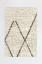 Load image into Gallery viewer, Diamond Dalia Beige Ivory Rug
