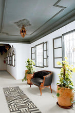 Load image into Gallery viewer, Obi Walnut Rug
