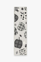 Load image into Gallery viewer, Pumpkin Black &amp; White Rug
