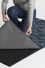 Load image into Gallery viewer, Sela Navy Rug
